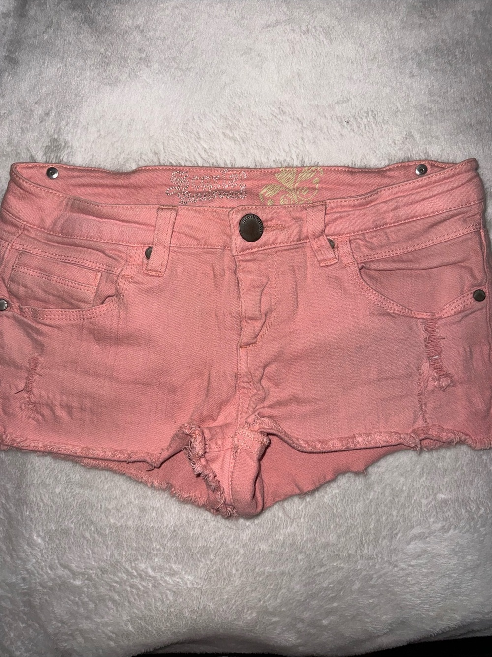 🏷️SCARLET~Pink Distressed Jean Shorts